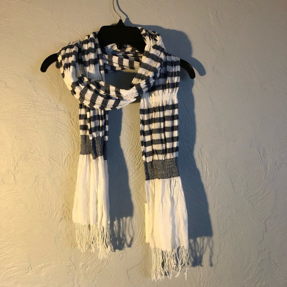 Shirred Scarf - White & Blue/Gray - Striped